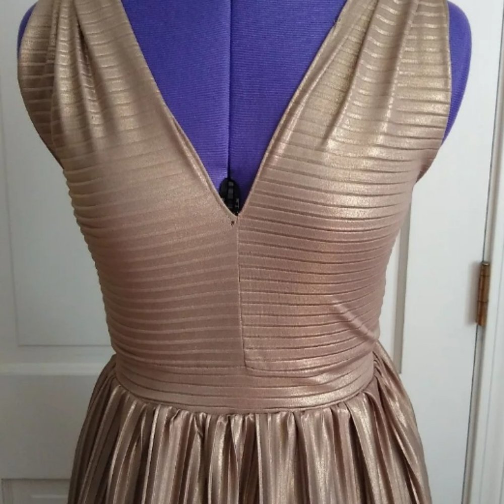 Handmade gold maxi dress - Picture 2 of 7